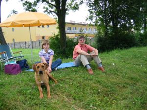 17.07.2005 Wystawa w Kronie, czekamy na swoj kolej... - 